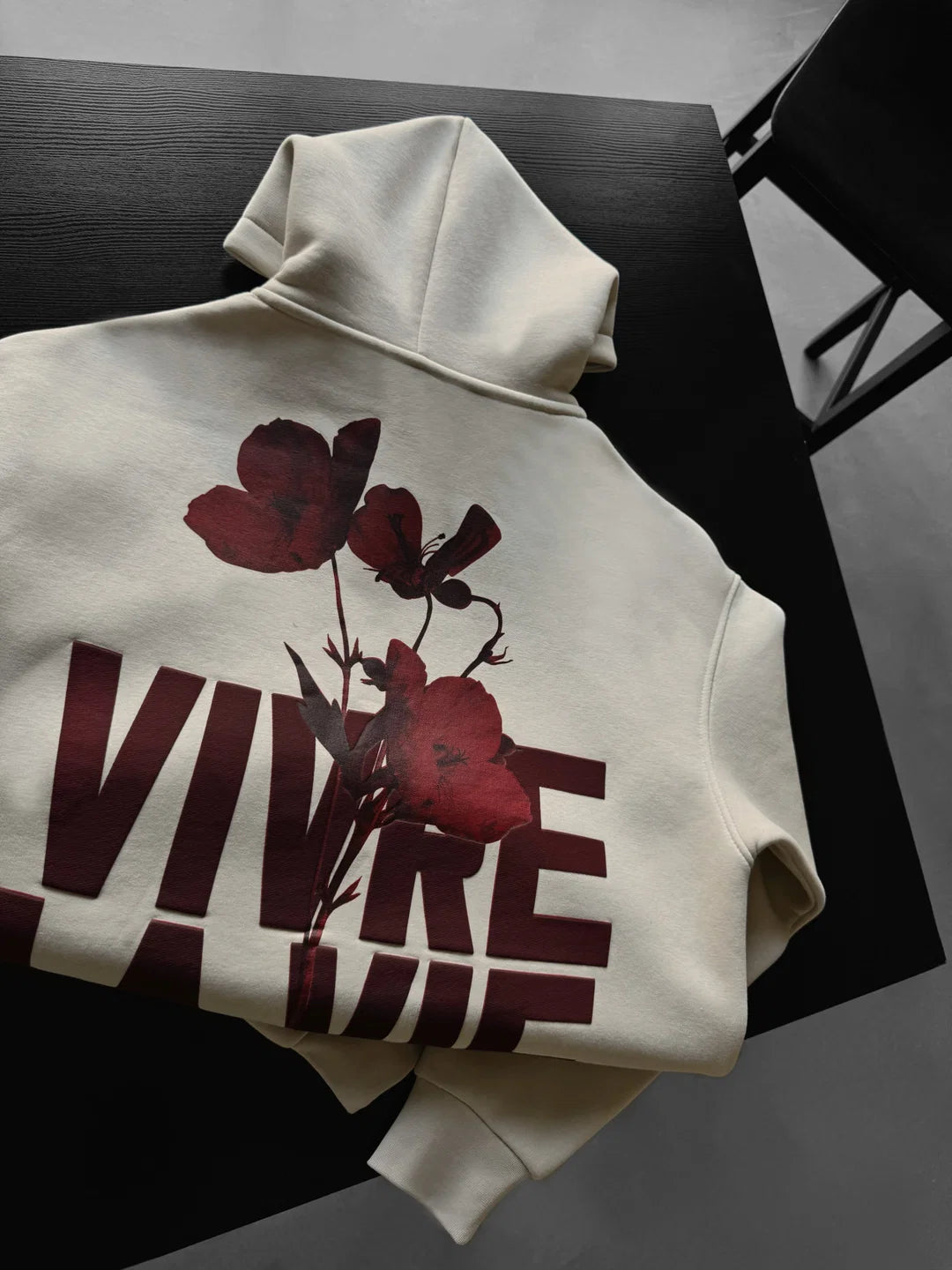 Vivre La Vie Unisex Hoodie